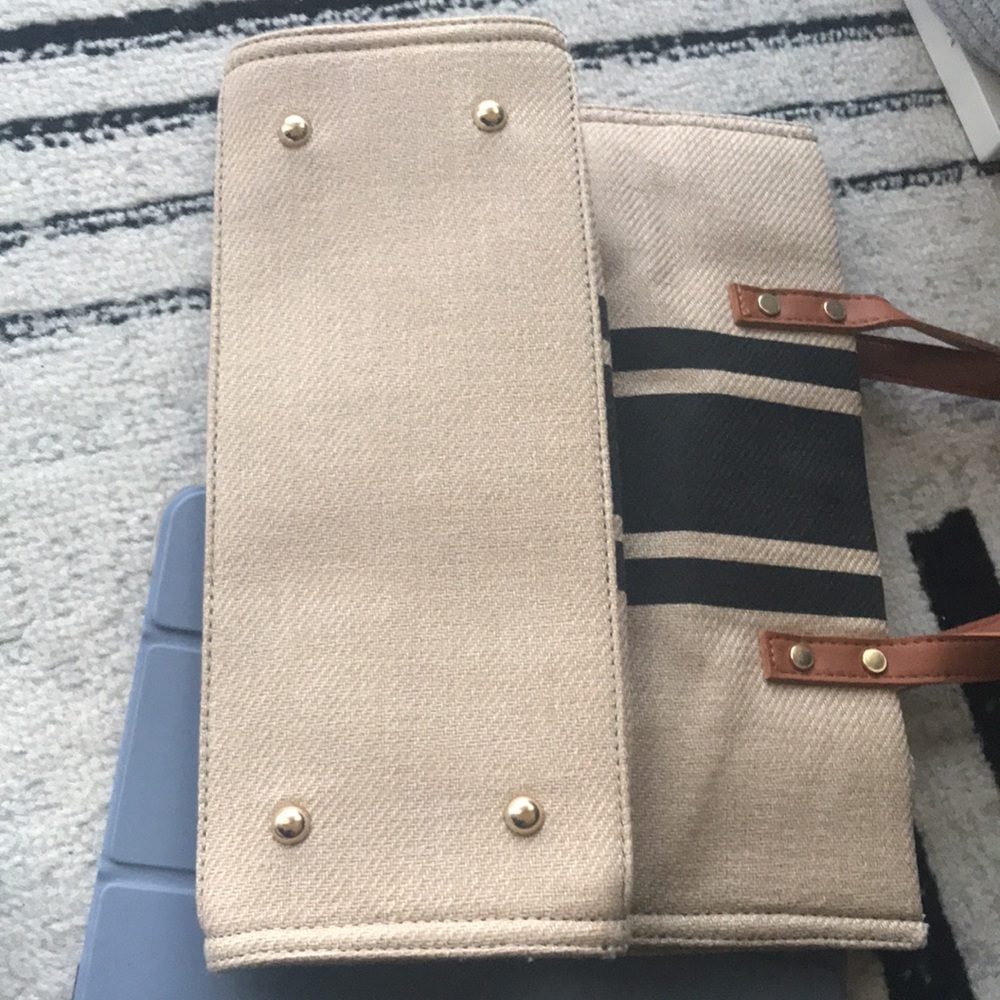 Free Gift With Purchase-Simple Stripe Large Capacity Canvas Tote - Picture 10 of 13